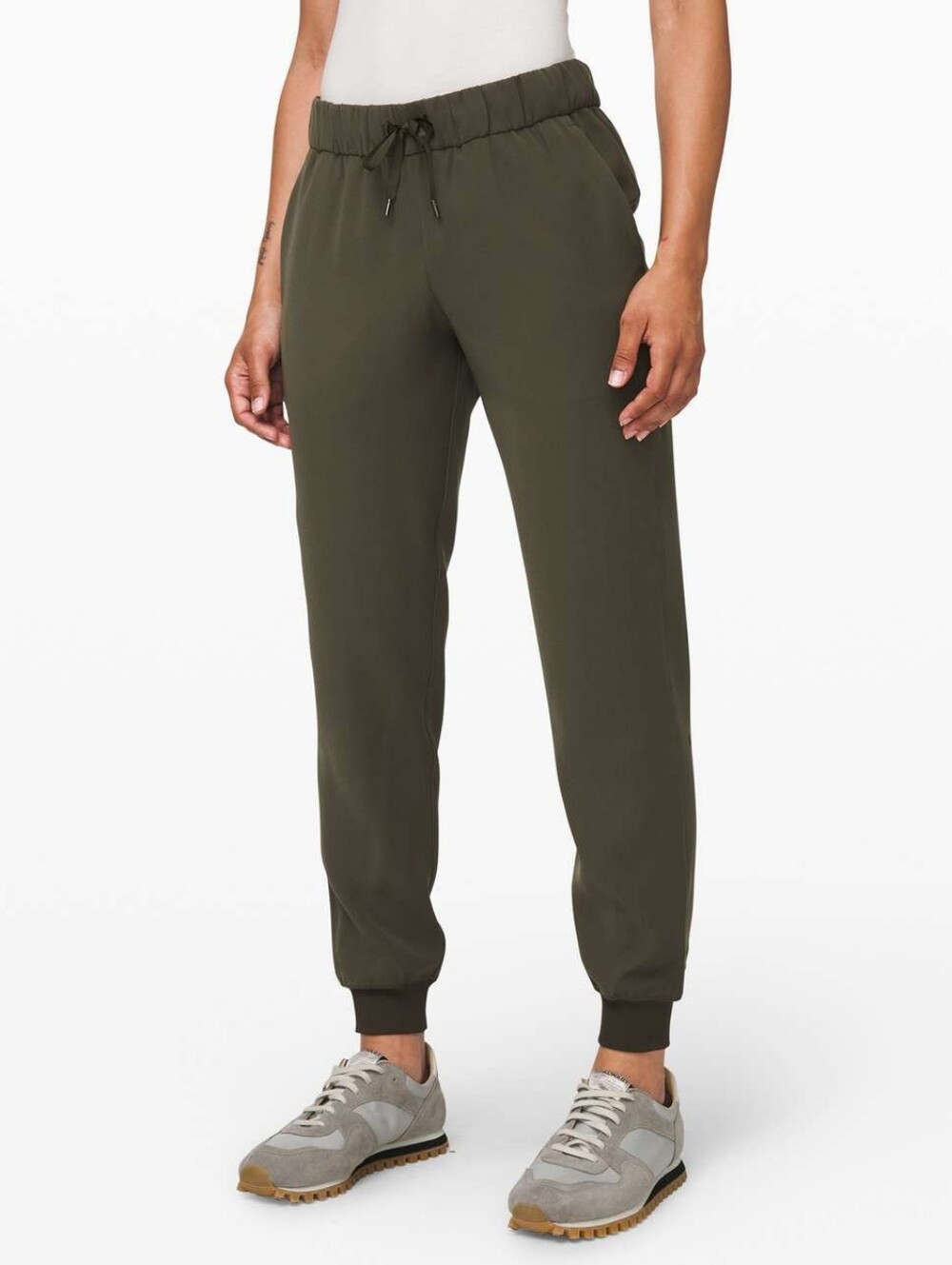 Lululemon On The Fly Jogger In Dark Olive